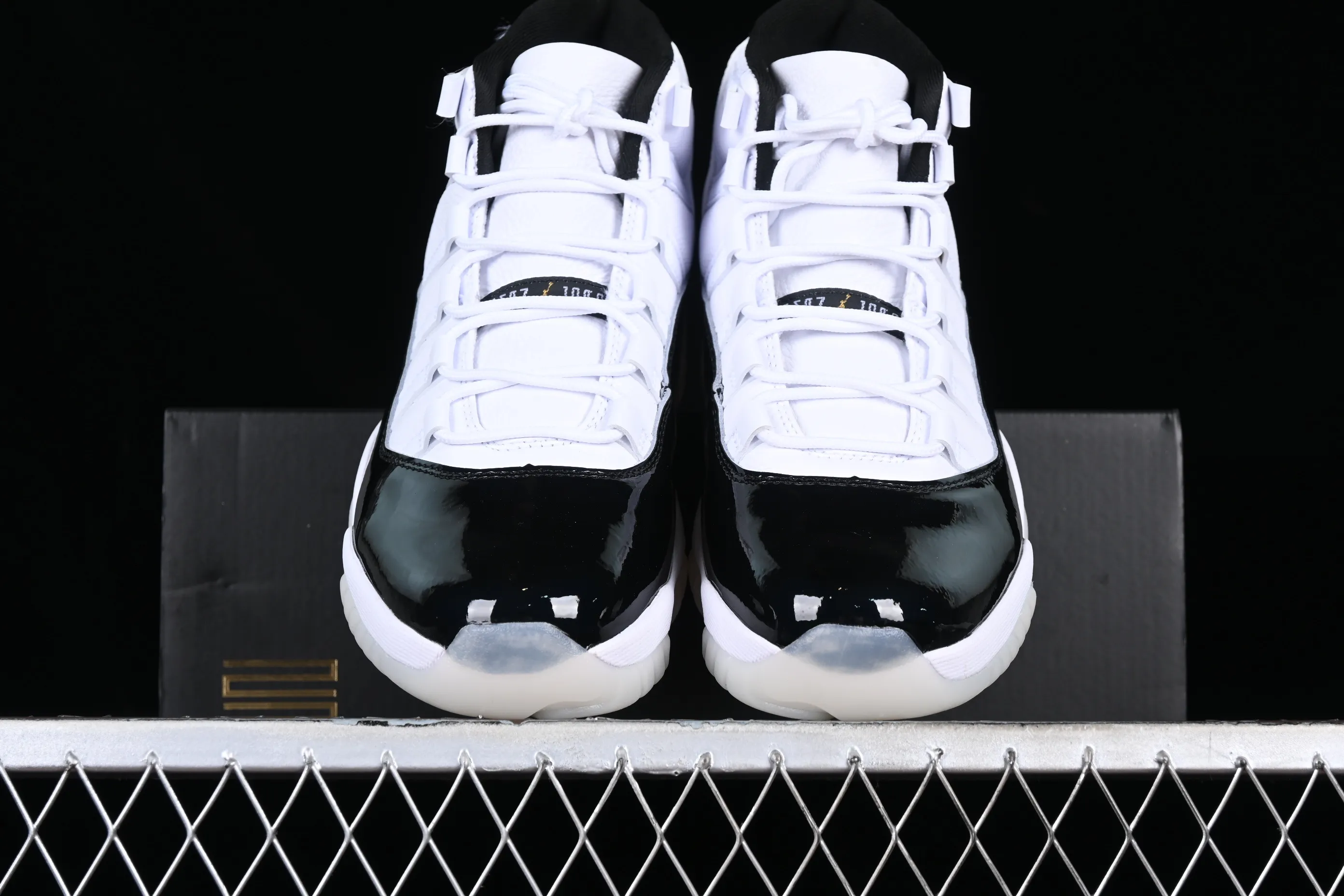 All categories Air Jordan Jordan series basketball shoes Air Jordan 11 F version Air Jordan 11 "DMP" AJ11 Joe 11 gold brick Kang buckle genuine carbon first layer CT8012-170